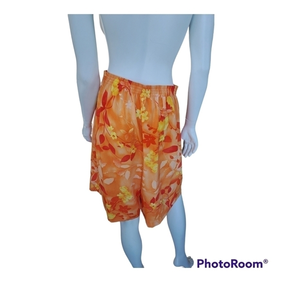 Vintage Actuelle Canada suit floral print set blouse & short 2 pieces Si… - Picture 9 of 15